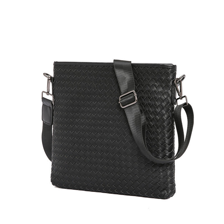Trendy Crossbody Bag Made of Woven Material Bowlift