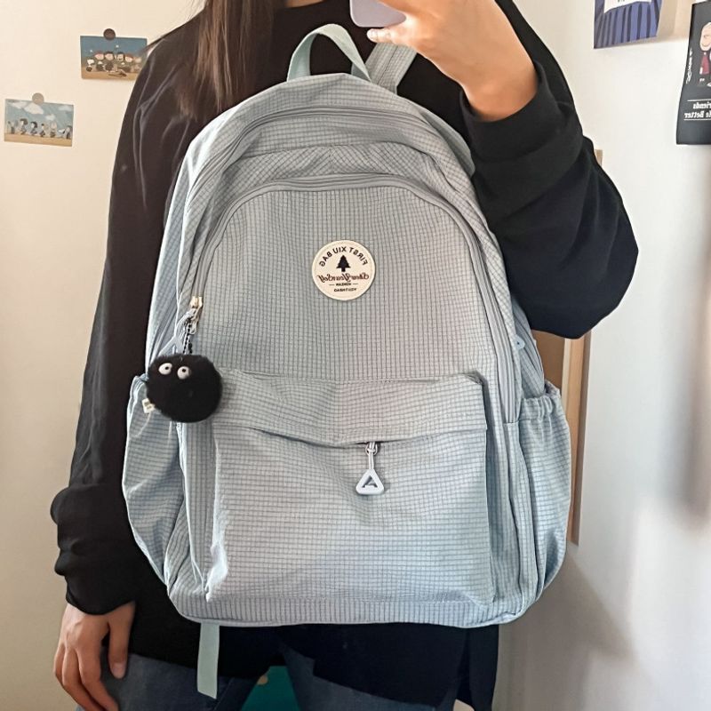 Lightweight Everyday Backpack Bowlift