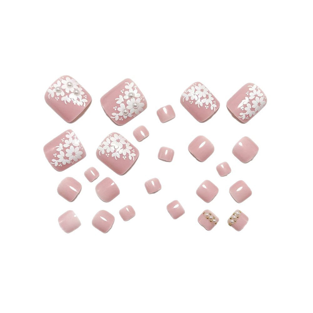 Artificial nails with delicate flower design and elegant accents Bowlift