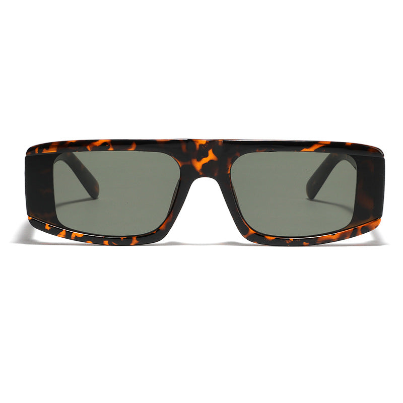 Ladies oversized sunglasses in contemporary design Bowlift
