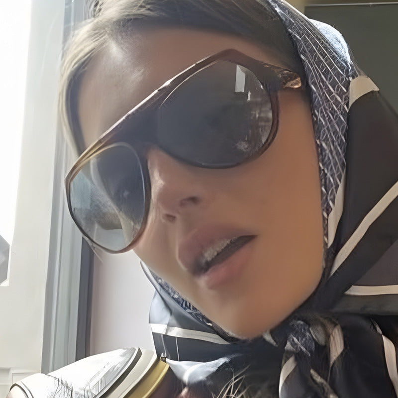 Ladies' fashionable oversized sunglasses with sporty design Bowlift