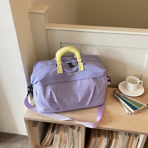 Spacious Weekend Duffle