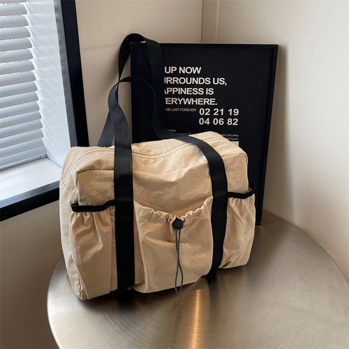Versatile Travel Tote Bowlift