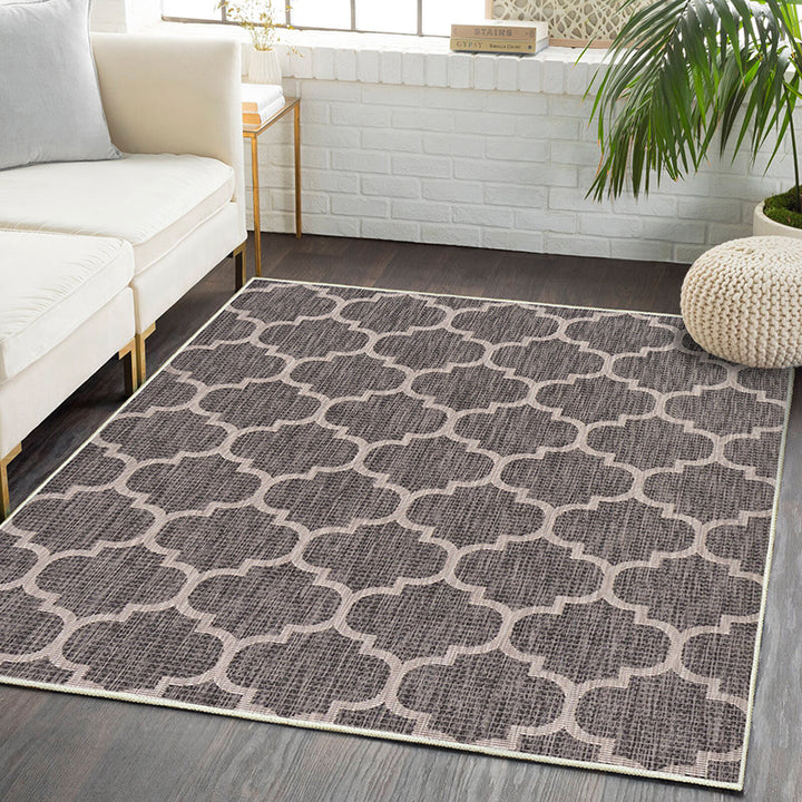 Geometric Pattern Area Rug Bowlift