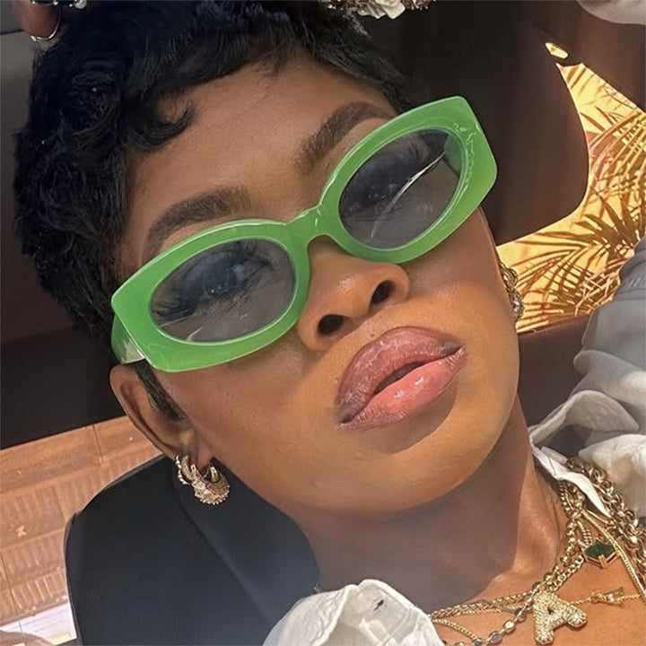 Ladies trendy sunglasses with unique, curved frame Bowlift