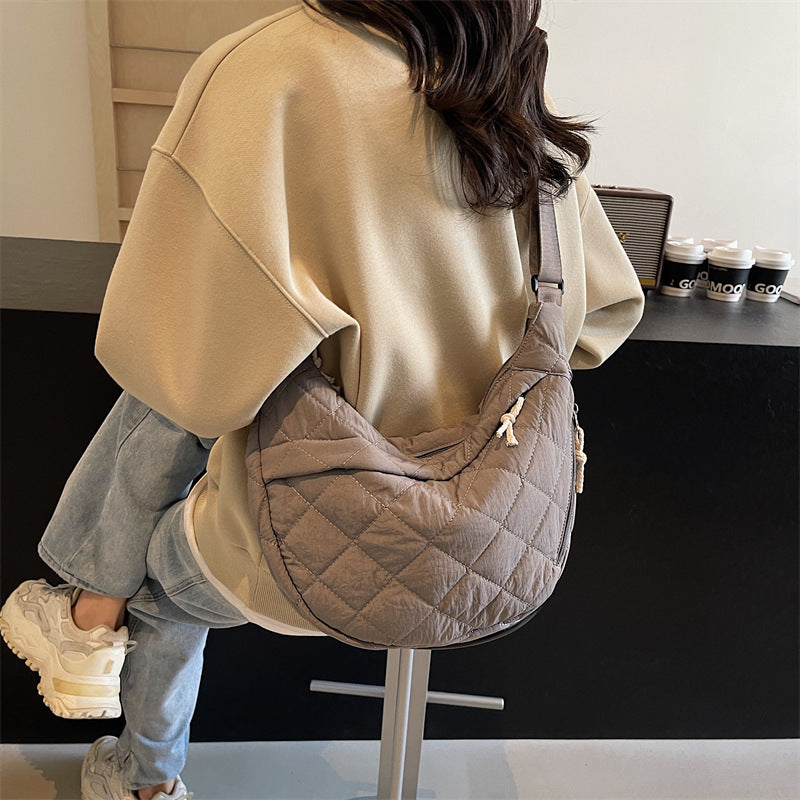 Quilted Hobo Handbag Bowlift