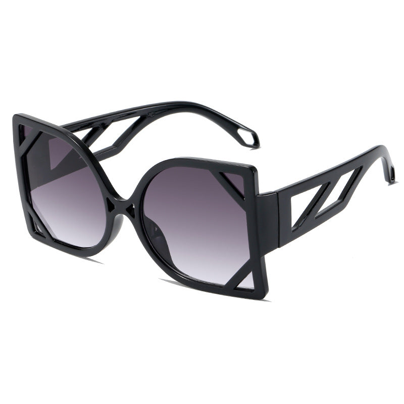 Ladies geometric sunglasses with exclusive design and UV protection Bowlift