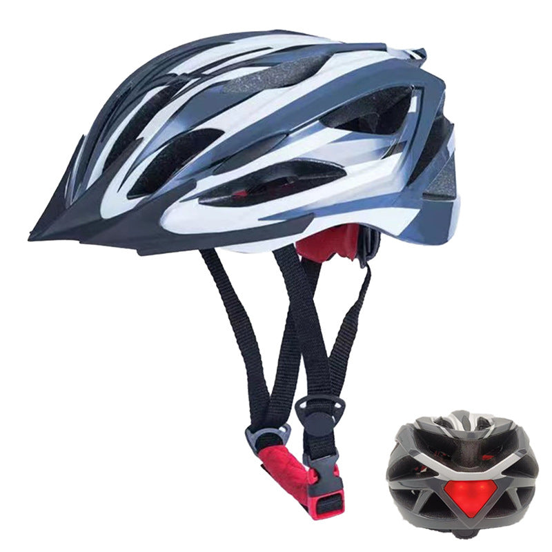 Bicycle helmet with LED rear light and optimal ventilation Bowlift