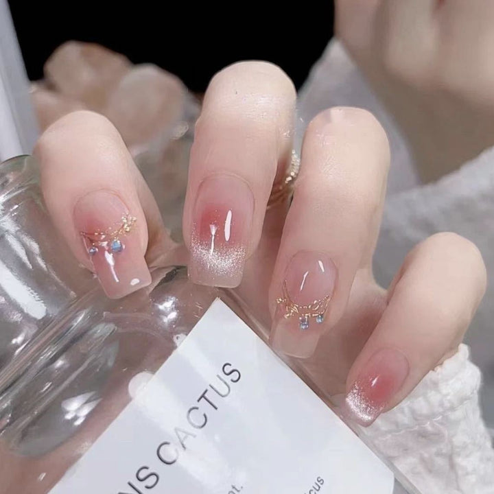 Elegant Gradient Press-On Nail Set Bowlift
