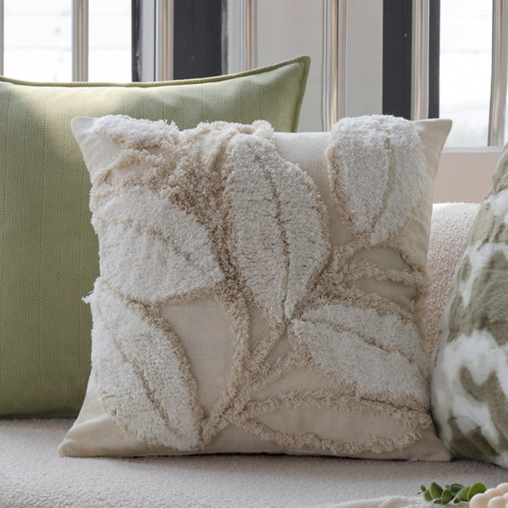 Decorative cushion made of cotton-linen with floral chenille tufting and concealed zipper Bowlift