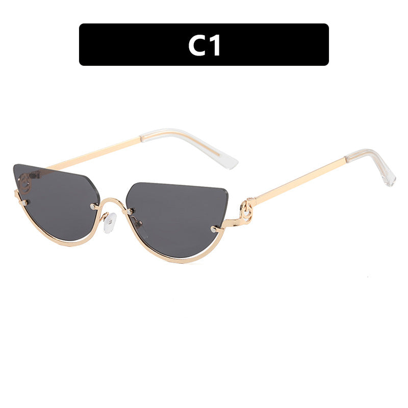 Ladies Cat-Eye Sunglasses with Gold-Colored Metal Frame and UV Protection Bowlift