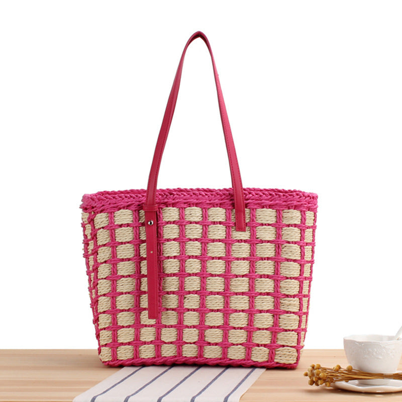 Elegant Straw Bag with Chic Design Bowlift