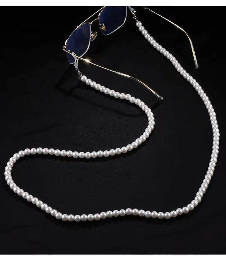 Elegant Long Pearl Eyewear Chain Bowlift