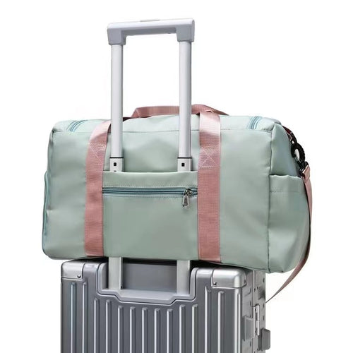 Sporty Travel Bag With Multiple Compartments Bowlift