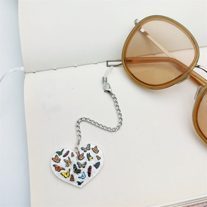 Heart-Designed Eyewear Chain Holder Bowlift