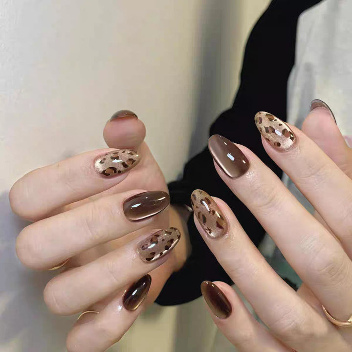 Decorative Leopard Print Press-On Nail Set