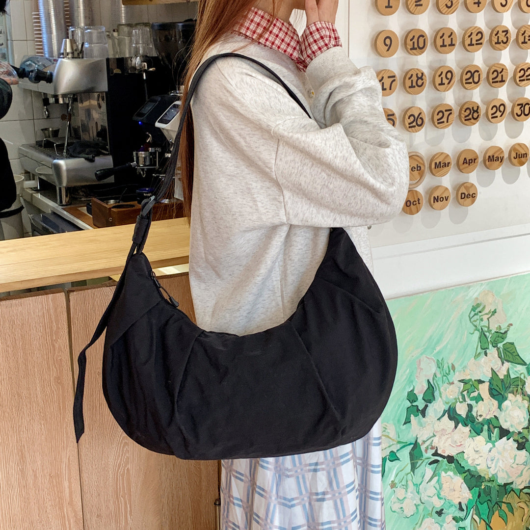 Fashionable shoulder bag with adjustable shoulder strap and practical design Bowlift