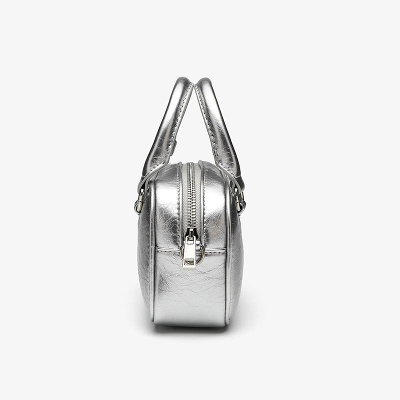 Elegant Structured Handbag Bowlift