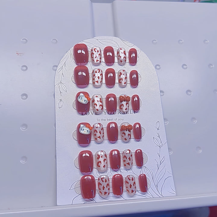 Creative Press-On Nail Collection Bowlift