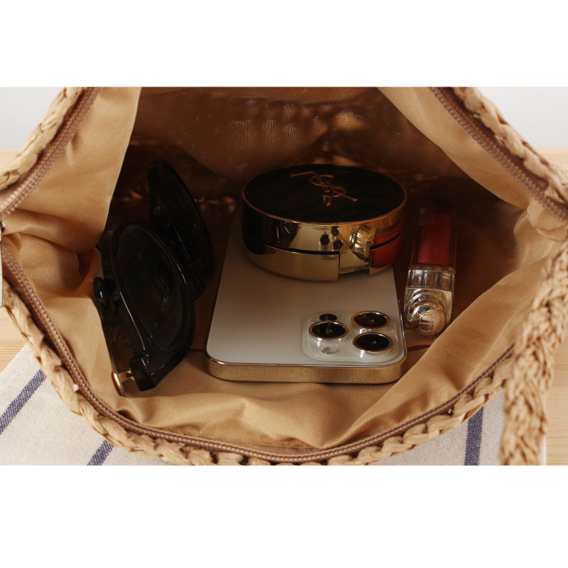 Handmade shoulder bag with elegant pattern mix Bowlift