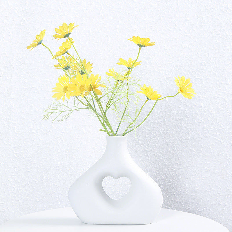 Heart-Shaped Decorative Ceramic Vase Bowlift