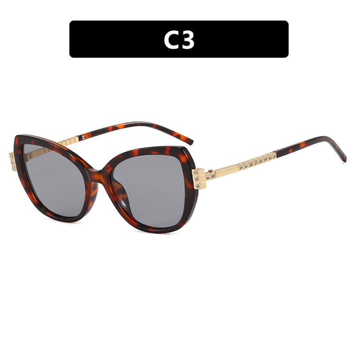 Women oversized sunglasses with protective UV filter and elegant accents Bowlift