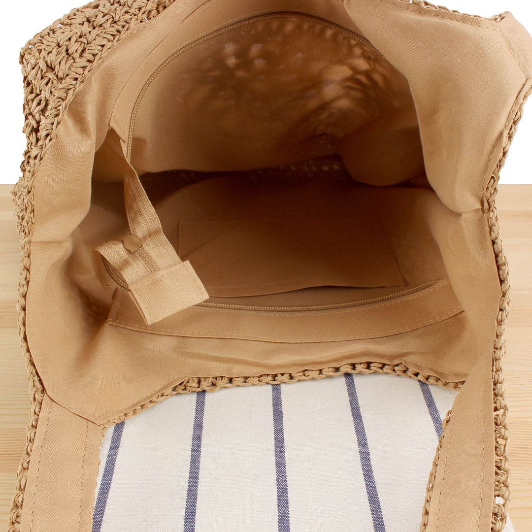Versatile straw shoulder bag with floral details Bowlift