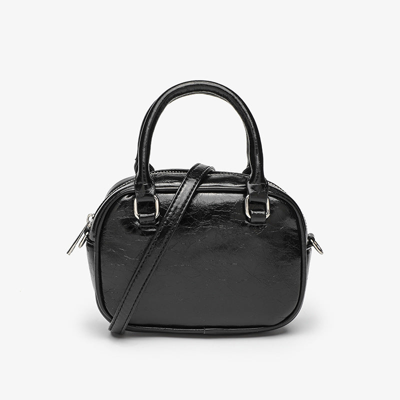 Elegant Structured Handbag Bowlift