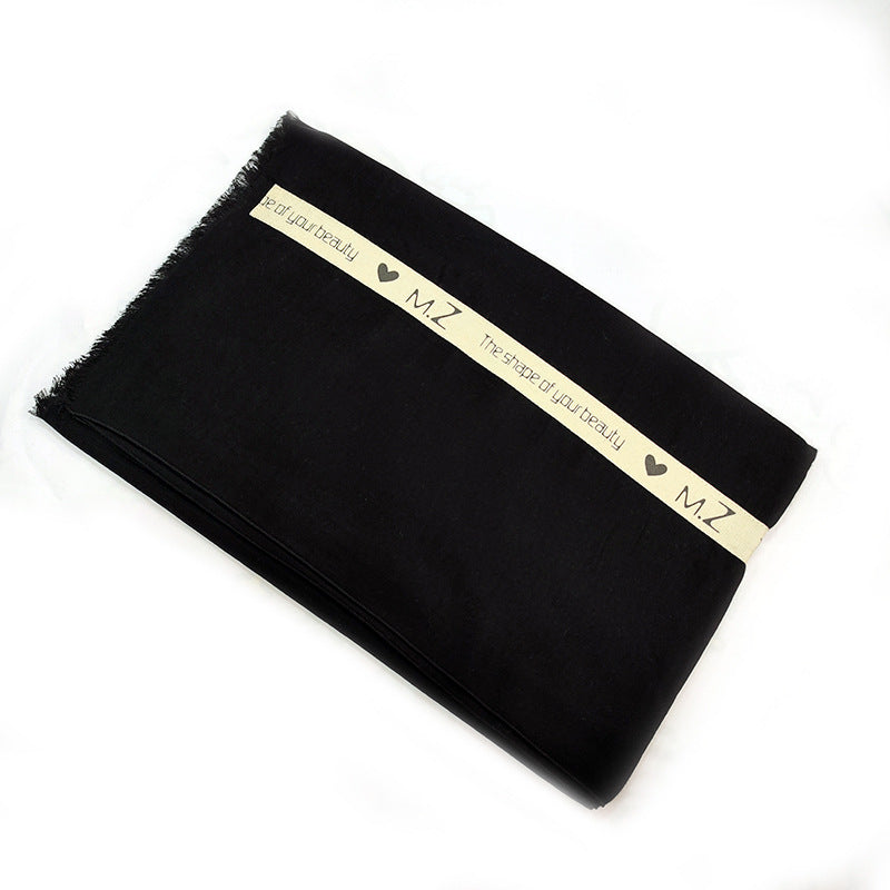 Women's elegant and versatile scarf made of high-quality viscose Bowlift