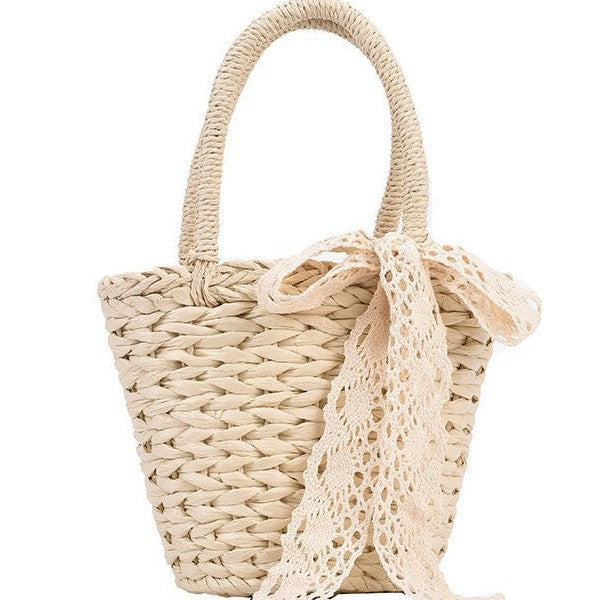 Handmade basket bag with lace accent Bowlift