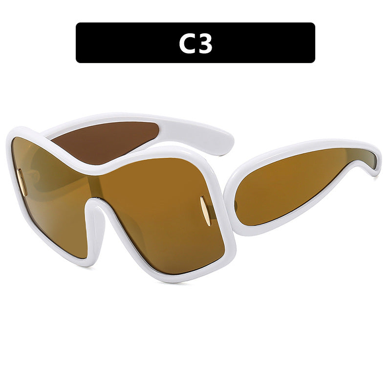 Women’s futuristic sunglasses with extra wide design and protective UV filter Bowlift