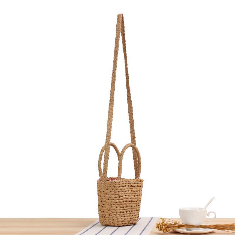 Shoulder bag made of braided natural material Bowlift