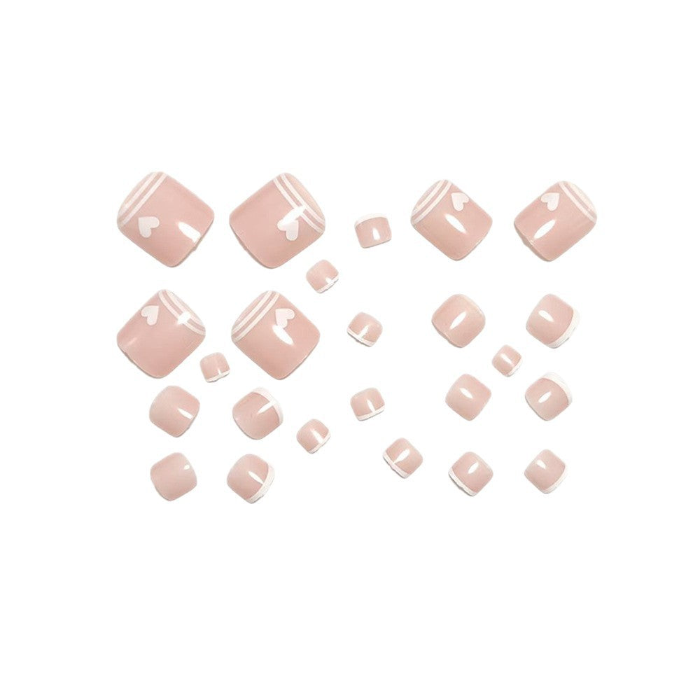 Artificial nails in an elegant design with heart details Bowlift