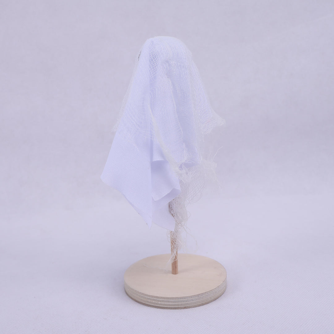 Deko Ghost Figure