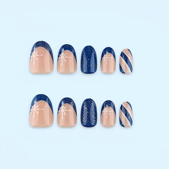 Artificial Nail Set with Glittering Winter Motifs Bowlift
