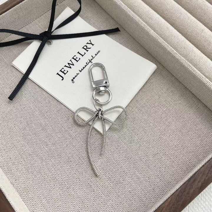 Elegant Bow-Shaped Keychain Bowlift 1787102672