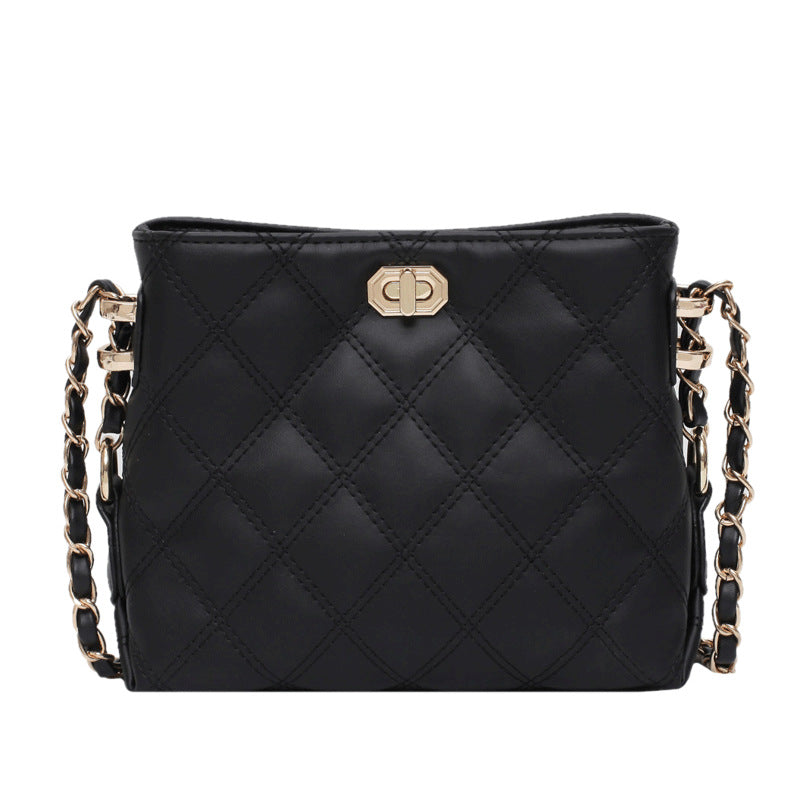 Quilted Crossbody Bag Bowlift