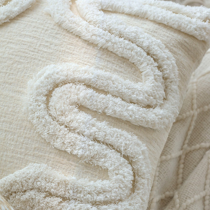 Square decorative cushion cover with fine jacquard leaf relief, piped edge and easy-care cotton mix Bowlift
