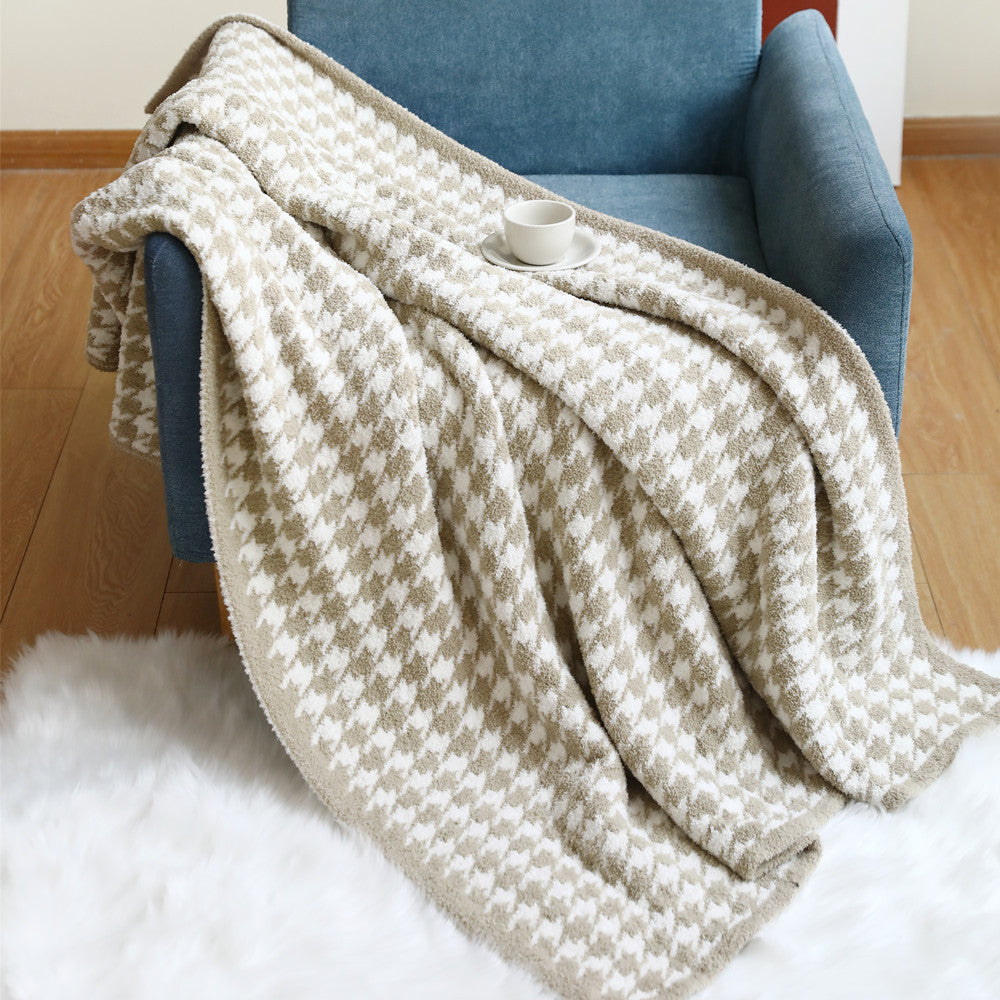 Cozy Knitted Throw Blanket Bowlift
