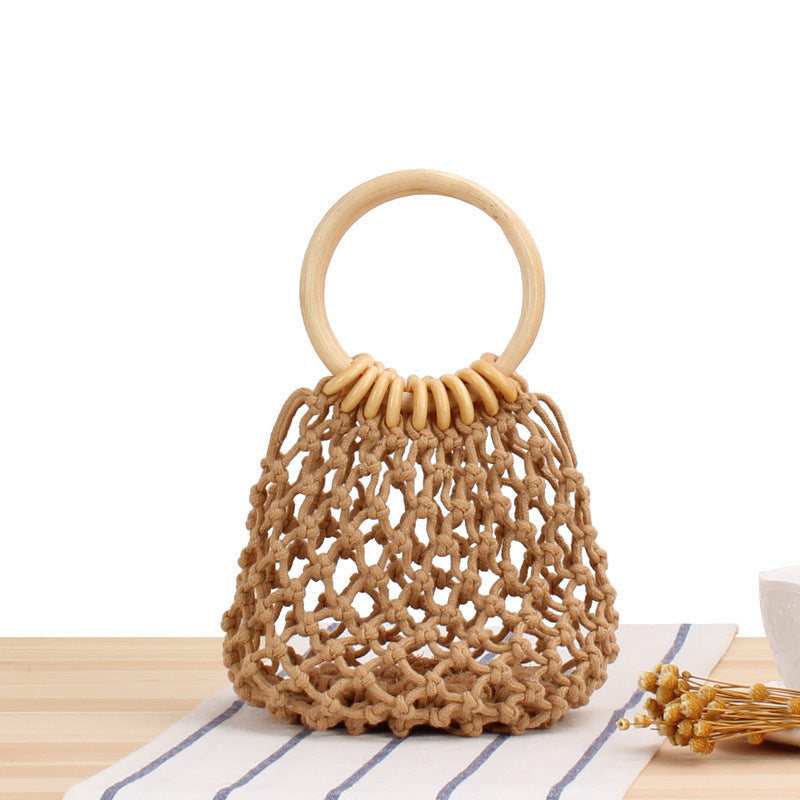 Elegant mesh handbag with wooden handles Bowlift