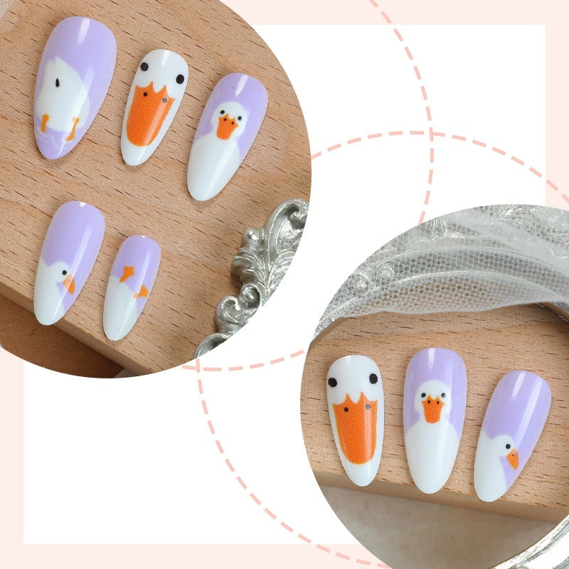 Artificial fingernails with animal design Bowlift