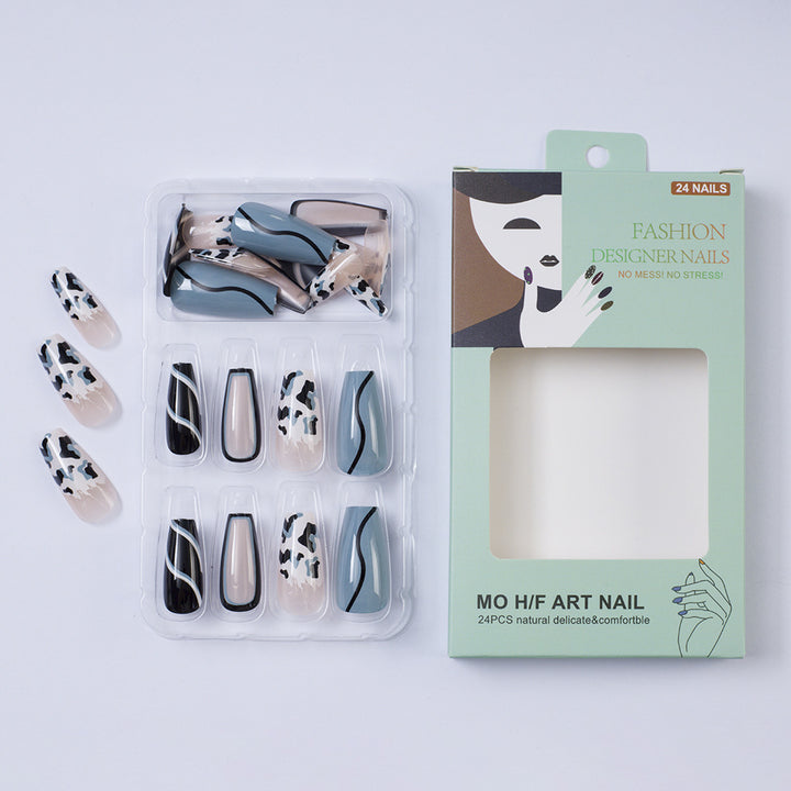 Artificial nails in modern animal pattern design Bowlift