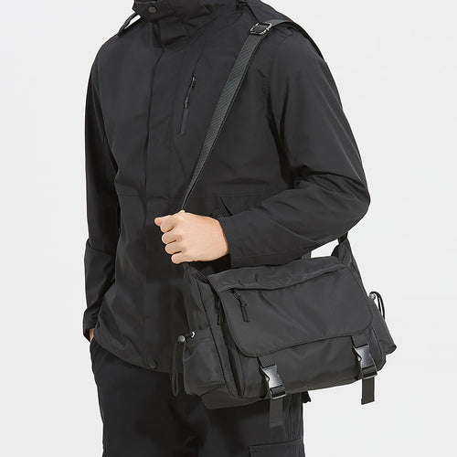 Versatile Messenger Satchel Bowlift