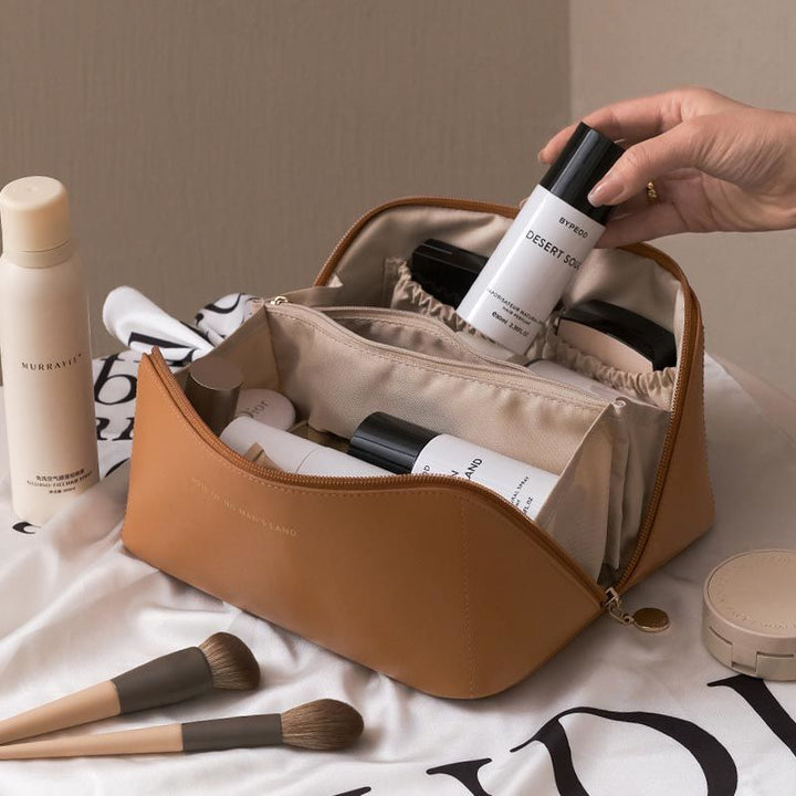 Cosmetic bag with multiple compartments and elegant design Bowlift