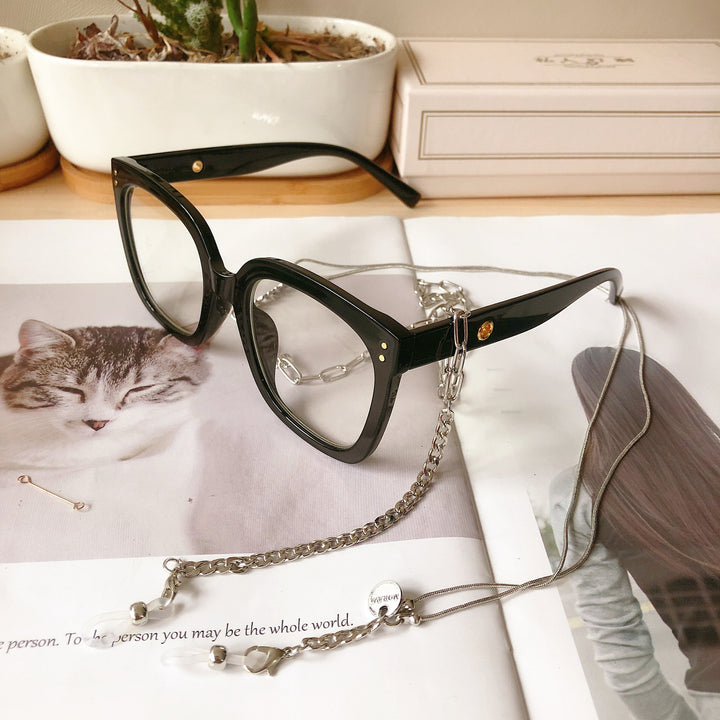 Versatile Chain Eyewear Holder Bowlift
