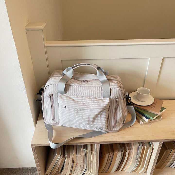 Versatile Expandable Travel Duffel
