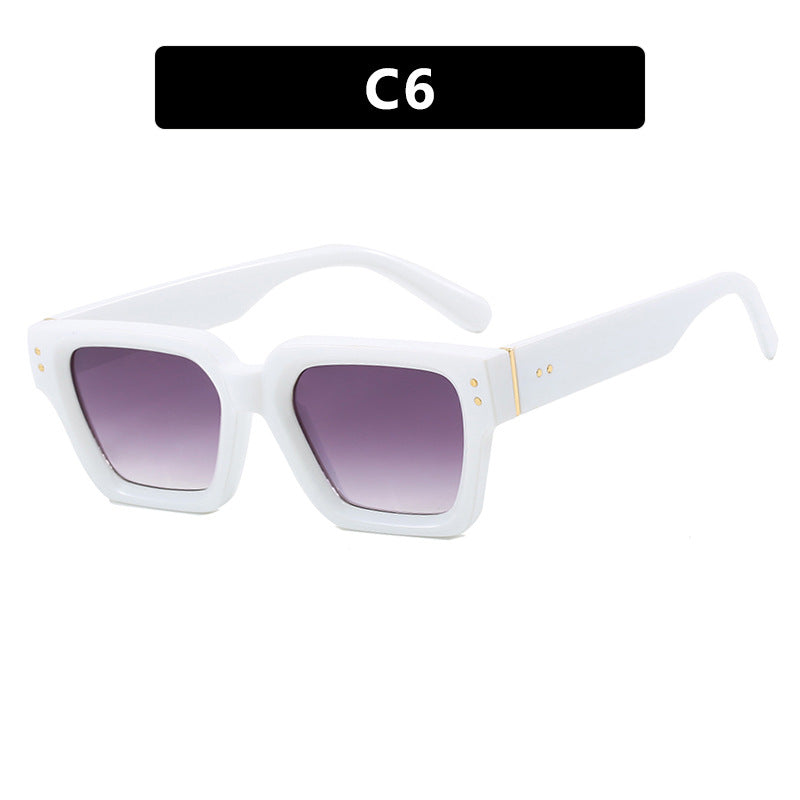 Women's trendy sunglasses in elegant oversized design Bowlift