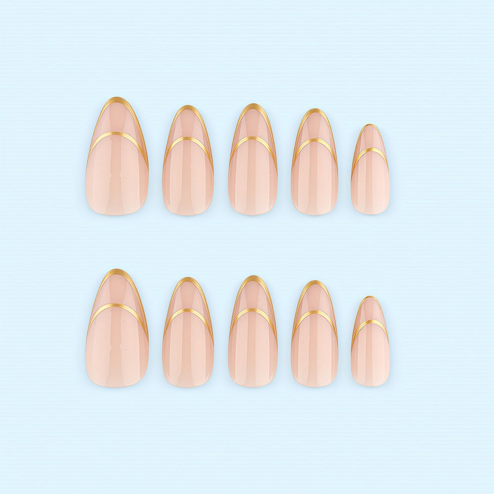 Artificial nails with elegant gold lines Bowlift