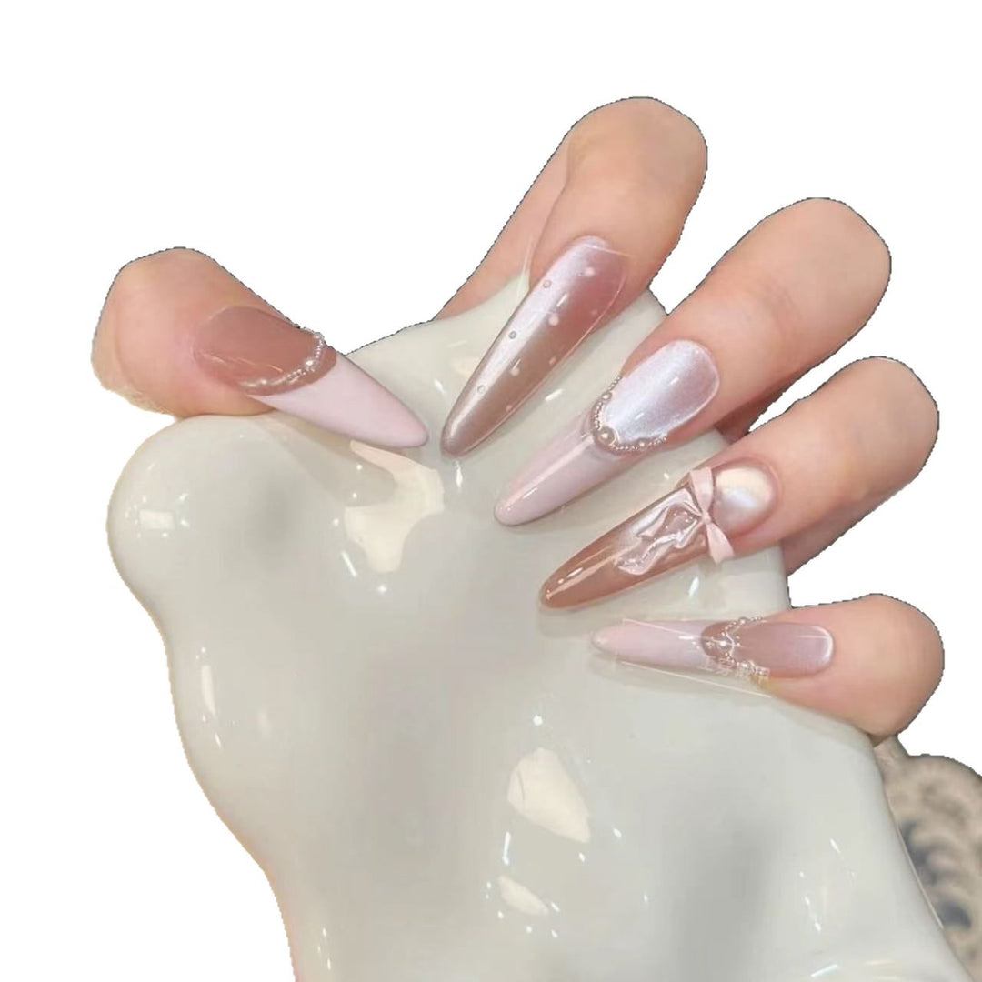 Glamorous artificial nail tips with elegant decorations Bowlift