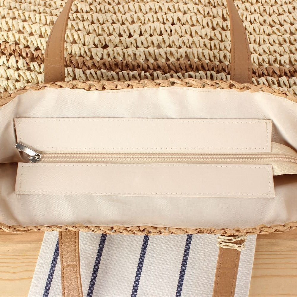 Large beach bag with elegant details Bowlift